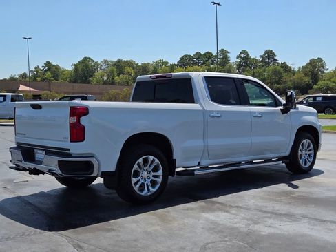 Used 2024 Chevrolet Silverado 1500 LTZ AWD/4WD image 5