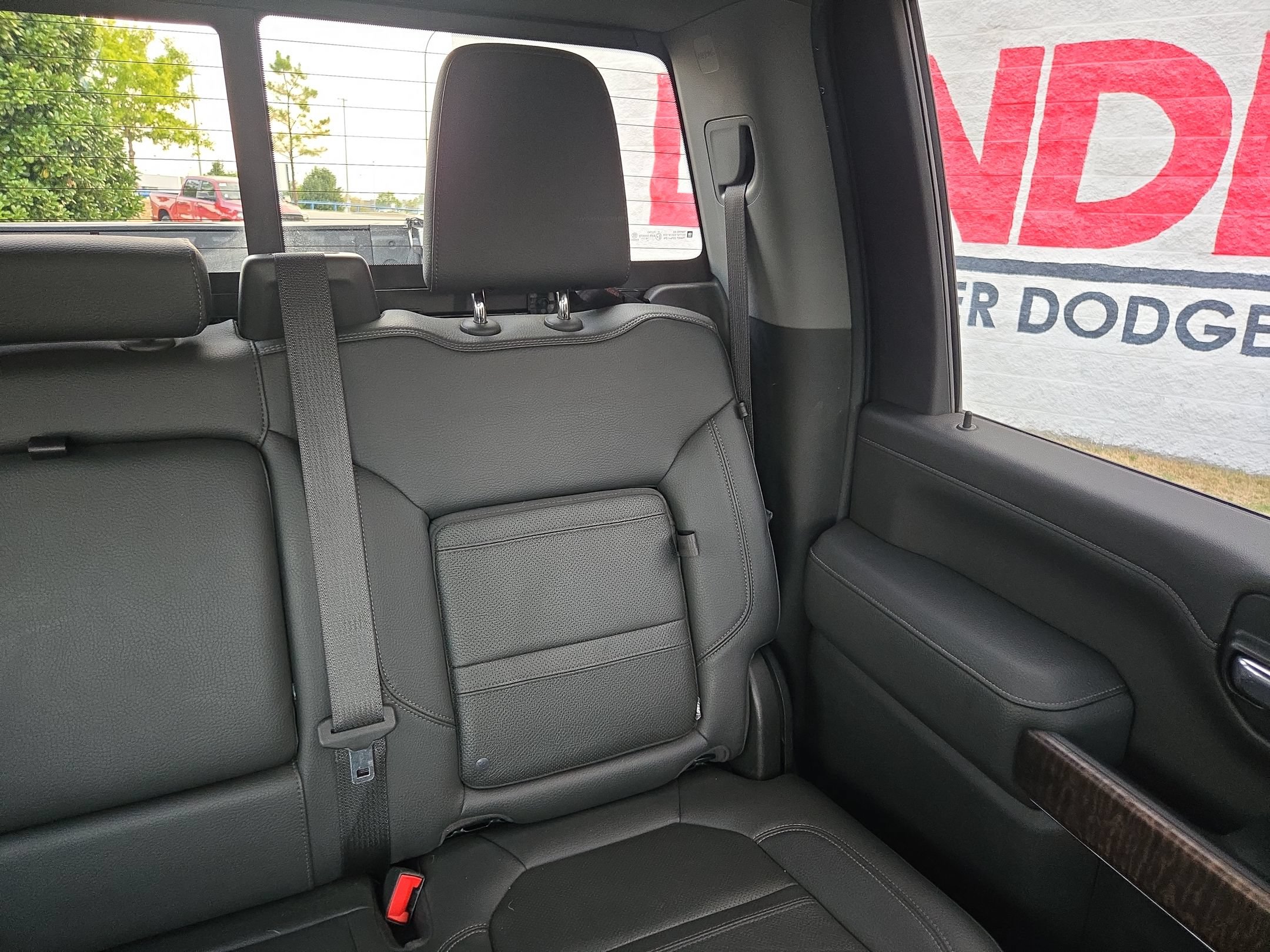 Used 2020 GMC Sierra 3500 Denali w/ Denali Ultimate Package AWD/4WD image 14