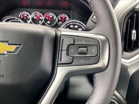 Used 2022 Chevrolet Silverado 1500 LTZ image 21