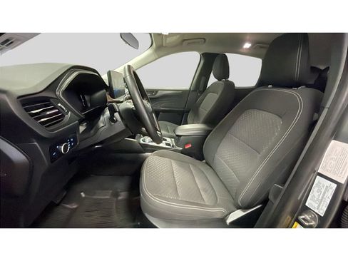 Used 2023 Ford Escape Active w/ Tech Pack #1 AWD/4WD image 12