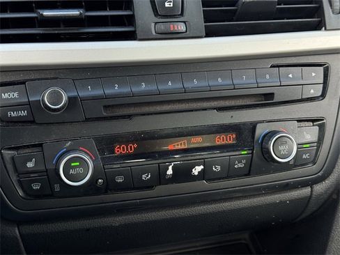 Used 2014 BMW 320i xDrive Sedan image 17