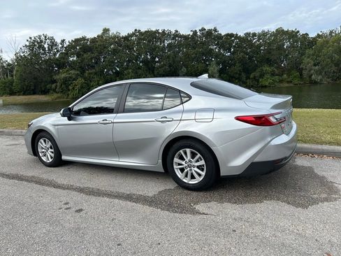 Certified 2025 Toyota Camry LE image 3