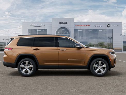 New 2026 Jeep Grand Cherokee L Limited RWD image 21
