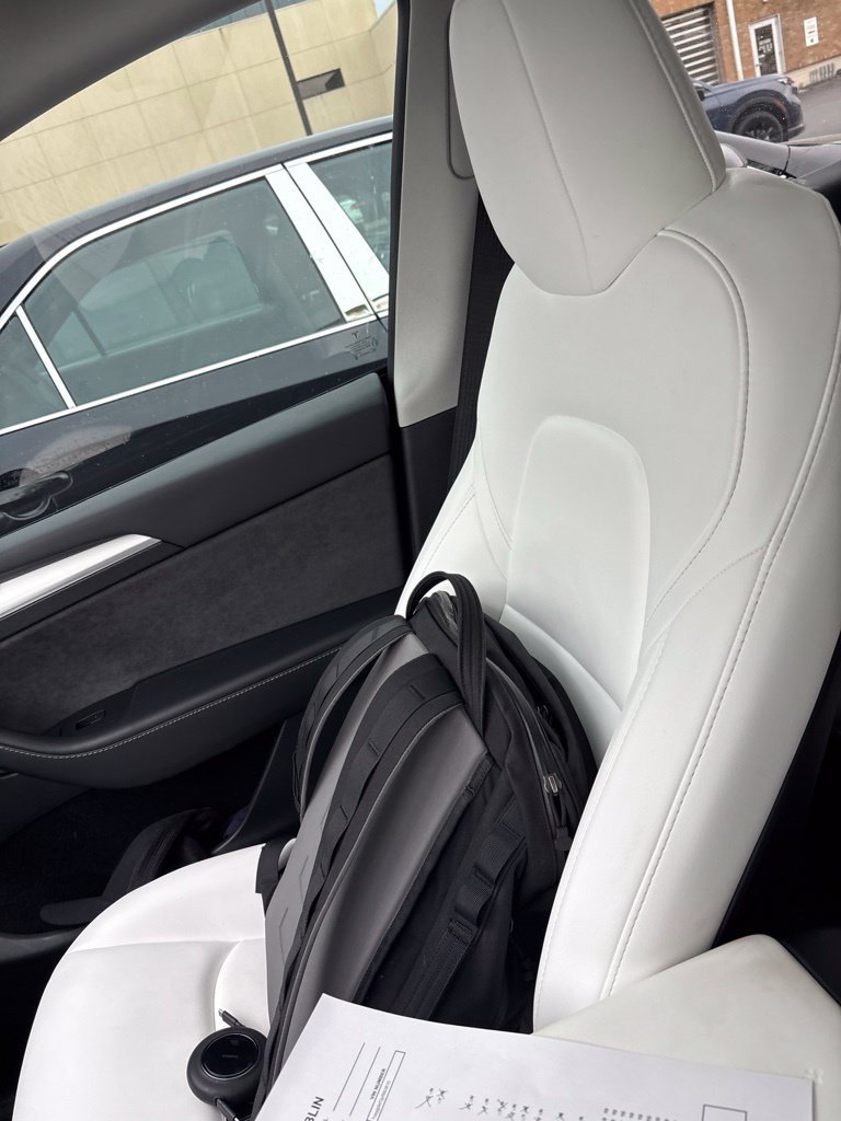 Used 2023 Tesla Model Y Performance AWD/4WD image 9
