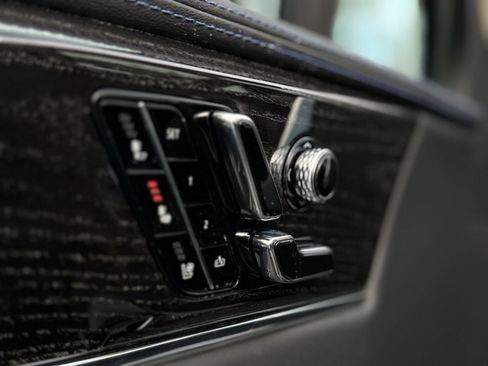 New 2026 Cadillac Escalade IQ Luxury 1 image 16