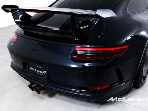 Used 2018 Porsche 911 GT3 RWD image 32