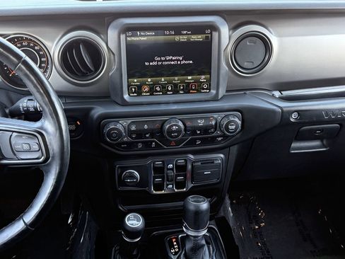 Used 2021 Jeep Wrangler Unlimited Sport w/ Sun And Sound Package AWD/4WD image 17