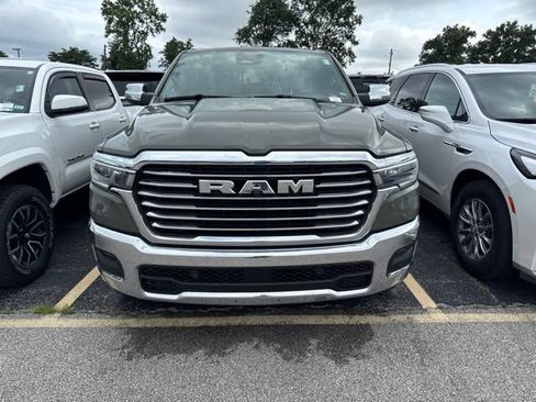 Used 2026 RAM 1500 Laramie AWD/4WD image 3