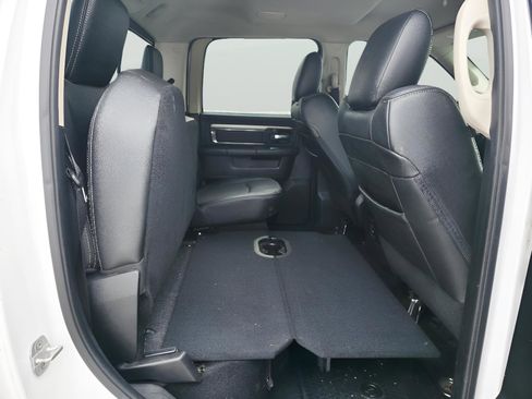 Used 2014 RAM 1500 Sport w/ Sport Premium Group image 32