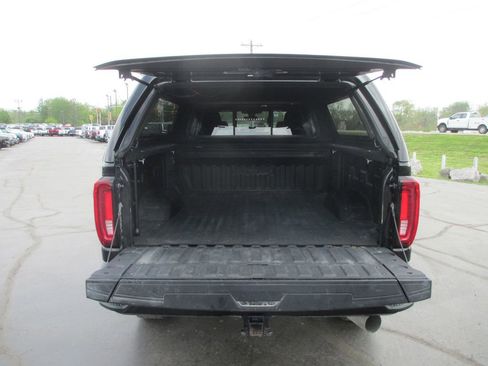 Used 2022 GMC Sierra 2500 AT4 w/ AT4 Premium Plus Package image 7