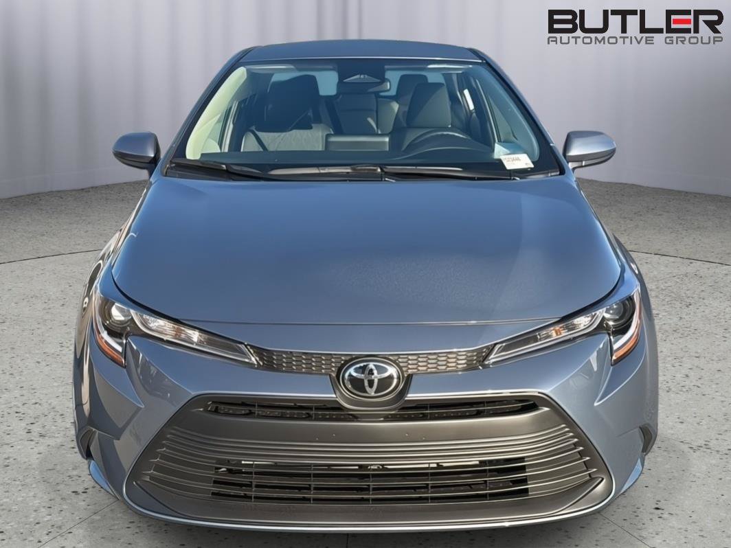 New 2027 Toyota Corolla LE FWD image 9