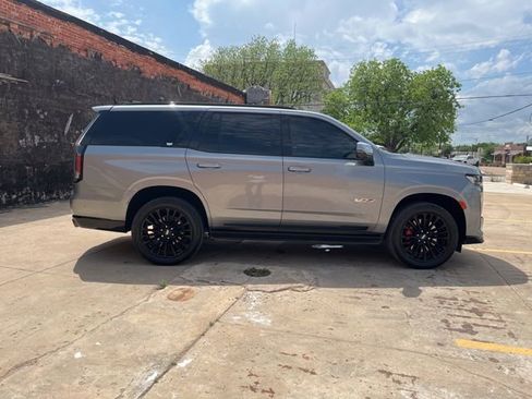 Used 2023 Cadillac Escalade V AWD/4WD image 6
