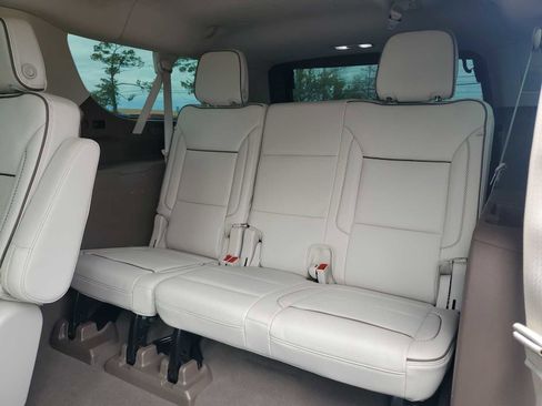 Certified 2023 GMC Yukon XL Denali image 13