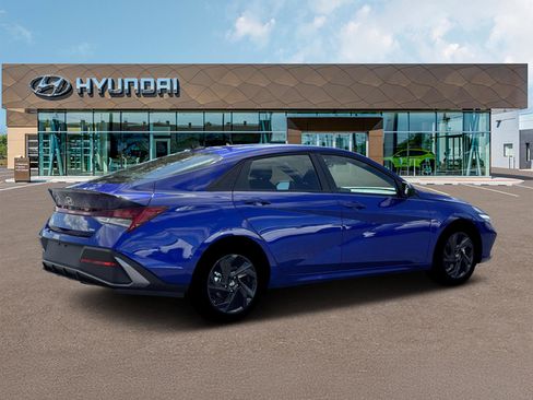 New 2026 Hyundai Elantra Sport FWD image 8