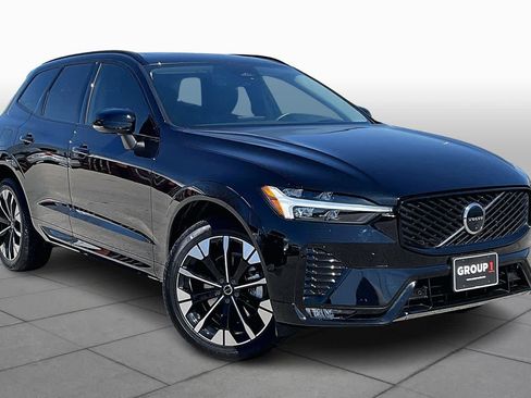 Used 2026 Volvo XC60 B5 Ultra w/ Protection Package Premier image 3