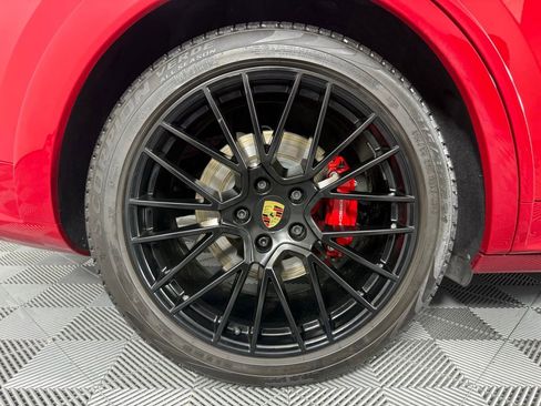 Certified 2021 Porsche Cayenne GTS AWD/4WD image 17