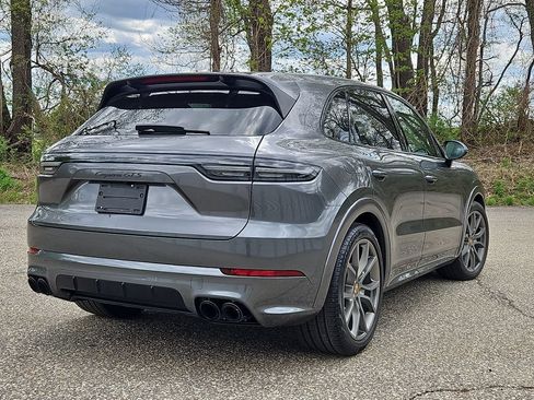 Certified 2021 Porsche Cayenne GTS AWD/4WD image 7