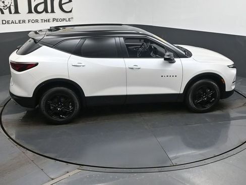 Used 2024 Chevrolet Blazer LT w/ Sound & Technology Package image 37