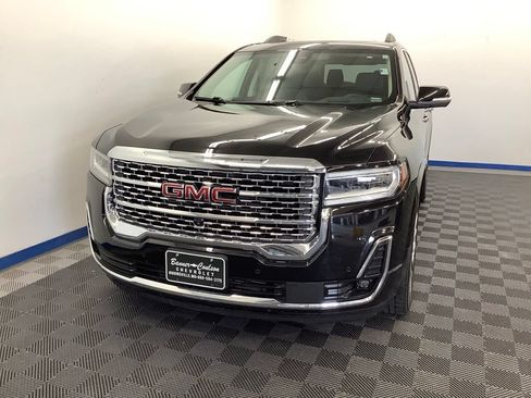 Used 2023 GMC Acadia Denali w/ Denali Ultimate Package AWD/4WD image 2