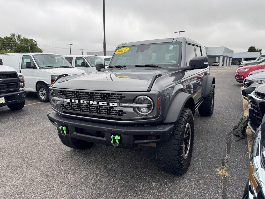Used 2024 Ford Bronco Badlands AWD/4WD image 8