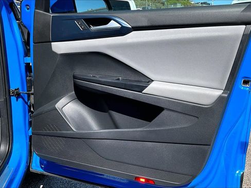 Used 2023 Volkswagen Taos SE image 23