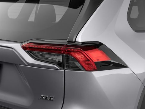 Used 2022 Toyota RAV4 XLE w/ Convenience Package AWD/4WD image 48