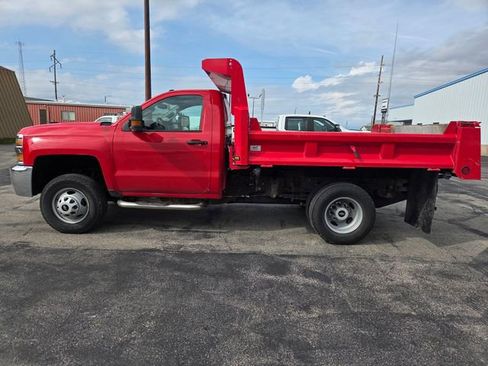 Used 2017 Chevrolet Silverado 3500 W/T w/ WT Convenience Package image 5