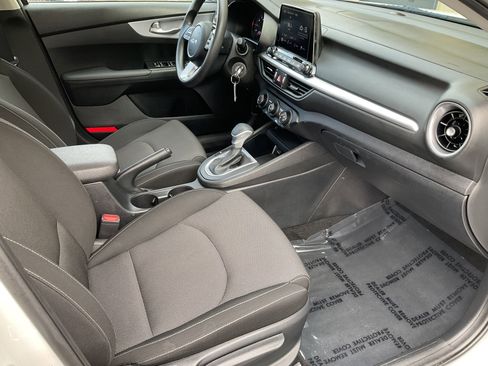 Used 2024 Kia Forte LXS image 23