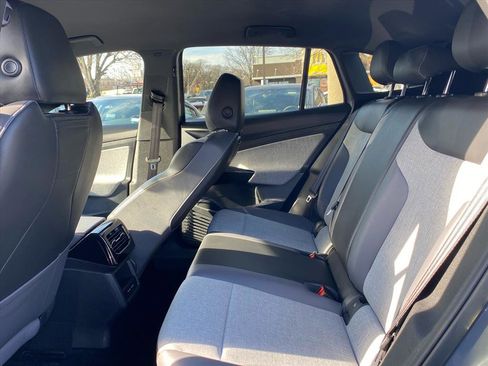Certified 2023 Volkswagen ID.4 Pro image 18