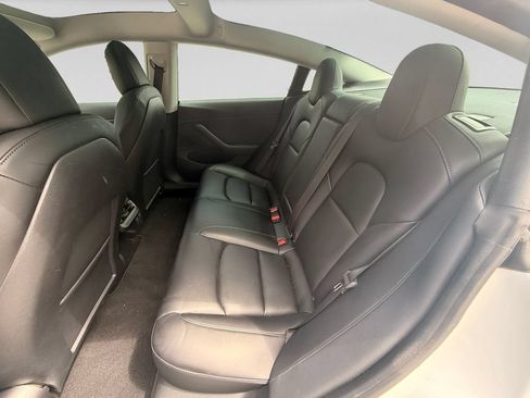 Used 2021 Tesla Model 3 Long Range AWD/4WD image 28