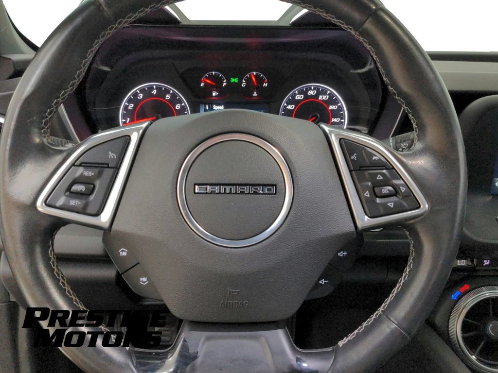 Used 2016 Chevrolet Camaro LT RWD image 30