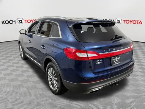 Used 2017 Lincoln MKX Select w/ Select Plus Package AWD/4WD image 6
