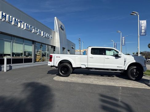 Used 2026 Ford F450 Lariat AWD/4WD image 3
