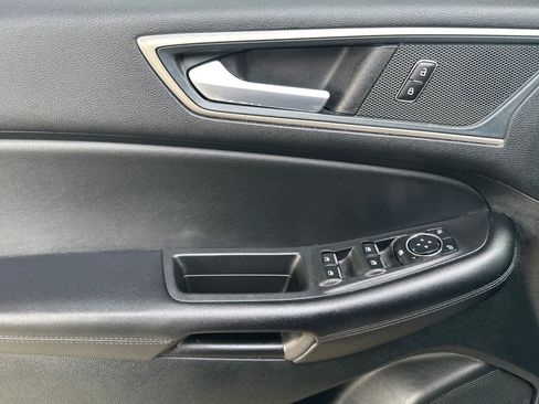 Used 2024 Ford Edge SEL AWD/4WD image 12