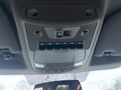 Used 2019 Ford F450 XLT w/ XLT Premium Package image 40