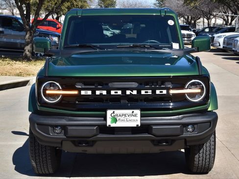 Certified 2025 Ford Bronco Outer Banks image 3