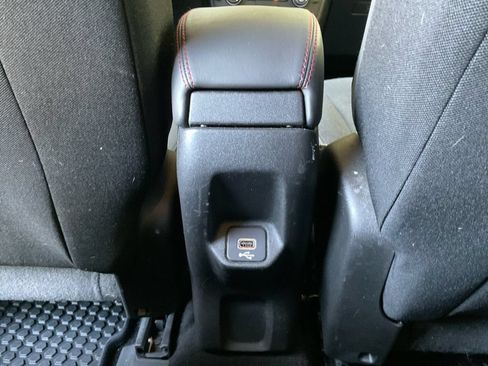 Used 2023 Jeep Renegade Trailhawk AWD/4WD image 22