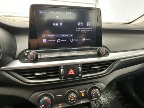 Used 2024 Kia Forte LXS FWD image 10