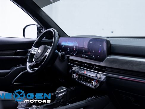 Used 2025 Kia Telluride SX Prestige X-Line image 54