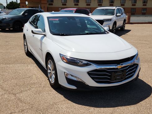 Used 2024 Chevrolet Malibu LT image 6