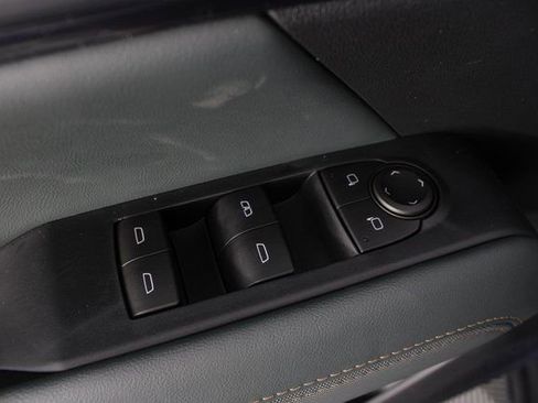 New 2026 GMC Terrain AT4 w/ Convenience Package III image 18