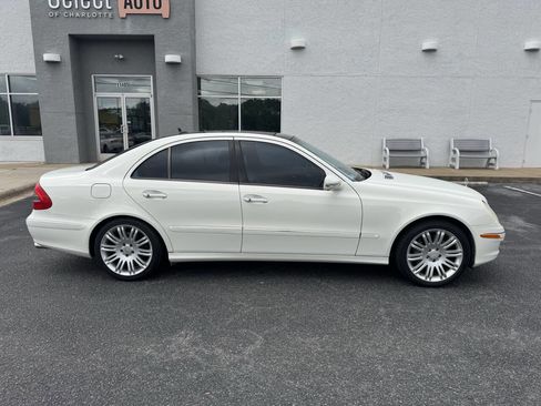 Used 2008 Mercedes-Benz E 350 Sedan image 5