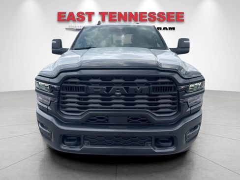 Used 2026 RAM 2500 Tradesman AWD/4WD image 9