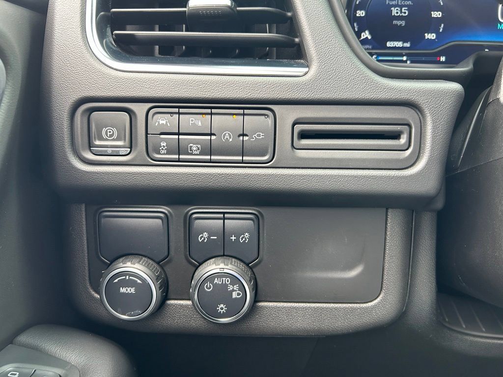 Used 2022 Chevrolet Tahoe RST w/ Luxury Package RWD image 62