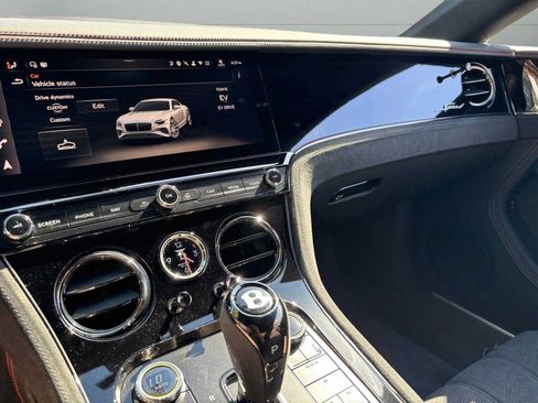 Used 2025 Bentley Continental GT Speed image 44