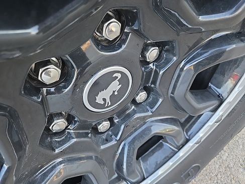 Used 2023 Ford Bronco Badlands w/ Sasquatch Package image 29