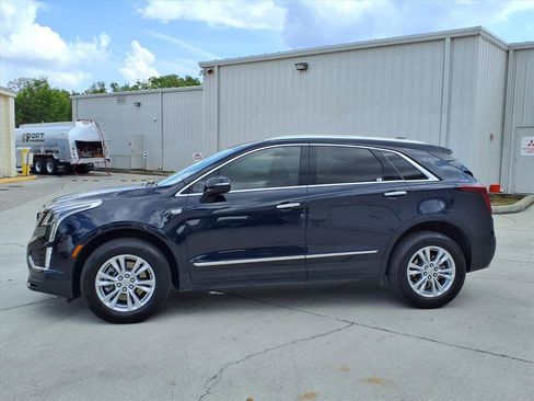 Used 2022 Cadillac XT5 Luxury image 2