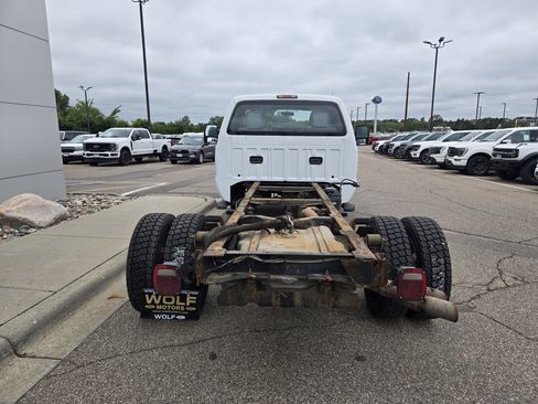 Used 2011 Ford F550 2WD Regular Cab Super Duty w/ Payload Upgrade Pkg image 6