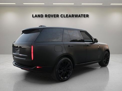 New 2026 Land Rover Range Rover SE image 5