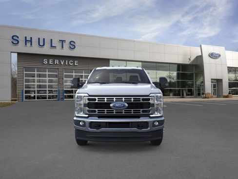 New 2026 Ford F350 XL w/ XL Chrome Package image 6